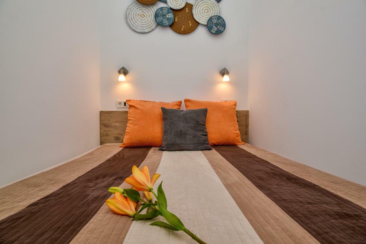 Heart Apartment With Free Private Parking بودابست المظهر الخارجي الصورة