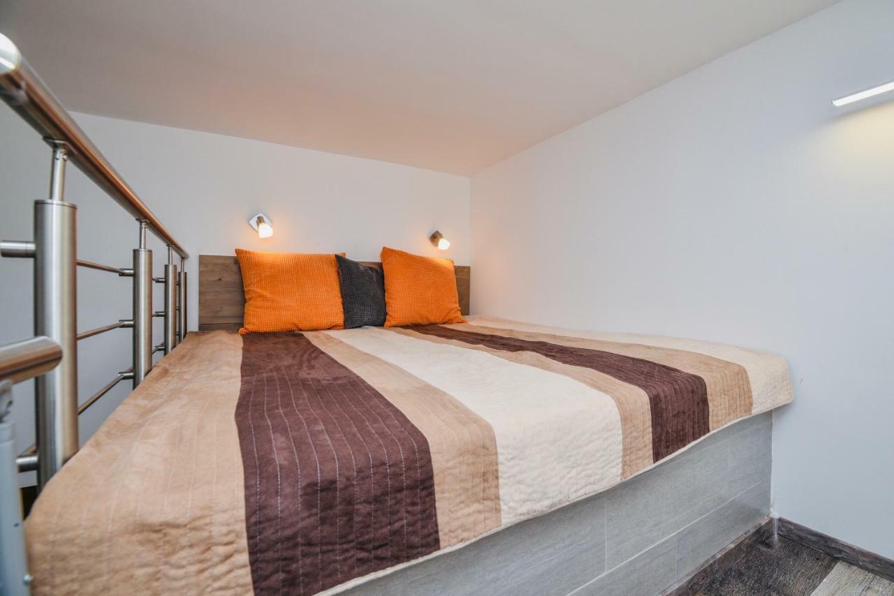 Heart Apartment With Free Private Parking بودابست المظهر الخارجي الصورة